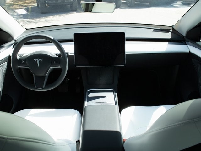 2024 Tesla Model Y Base