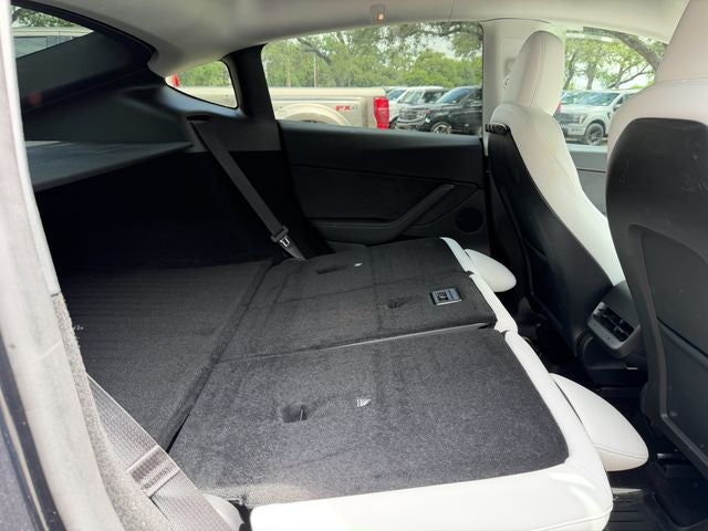 2025 Tesla Model Y Long Range