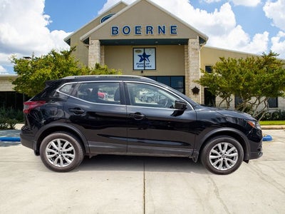 2020 Nissan Rogue Sport SV