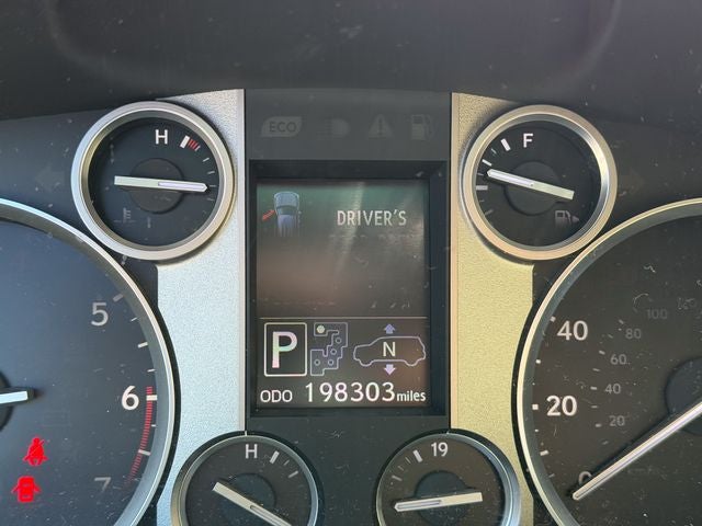 2015 Lexus LX Base
