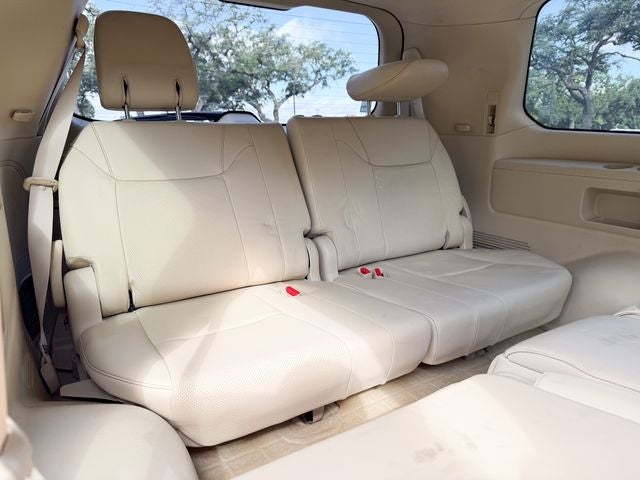 2015 Lexus LX Base