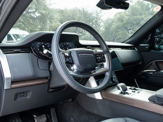 2023 Land Rover Range Rover P530 SE