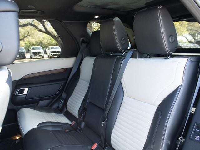 2023 Land Rover Discovery P360 S R-Dynamic