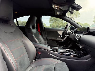 2023 Mercedes-Benz CLA Base 4MATIC®