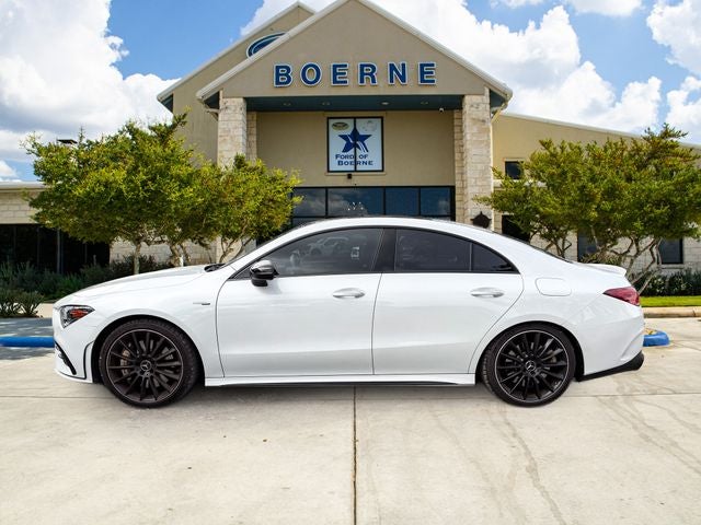 2023 Mercedes-Benz CLA Base 4MATIC®