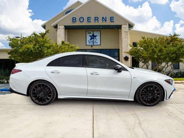 2023 Mercedes-Benz CLA Base 4MATIC®
