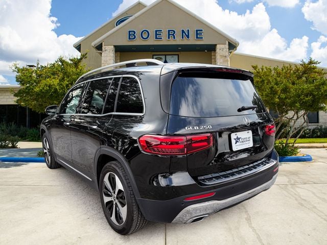 2025 Mercedes-Benz GLB Base