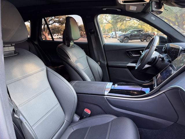 2023 Mercedes-Benz GLC Base