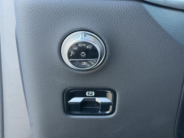 2023 Mercedes-Benz GLC Base