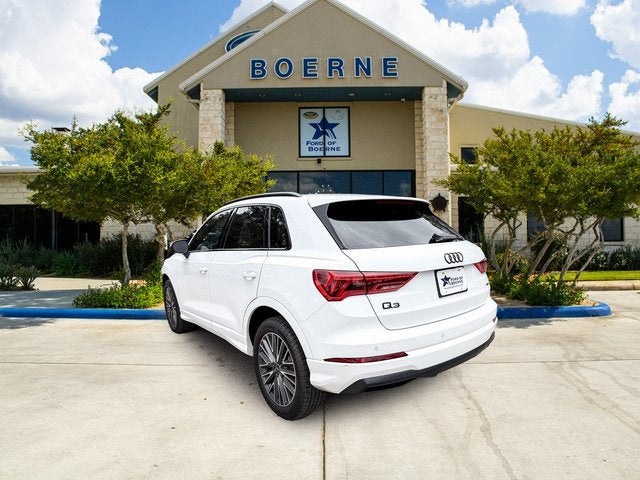 2024 Audi Q3 40 Premium