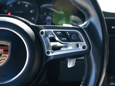 2018 Porsche 911 Carrera
