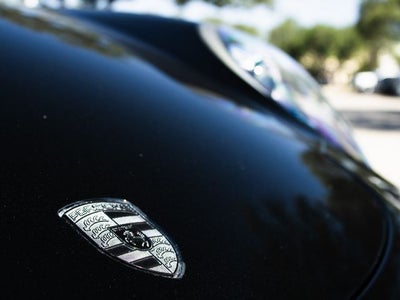 2018 Porsche 911 Carrera
