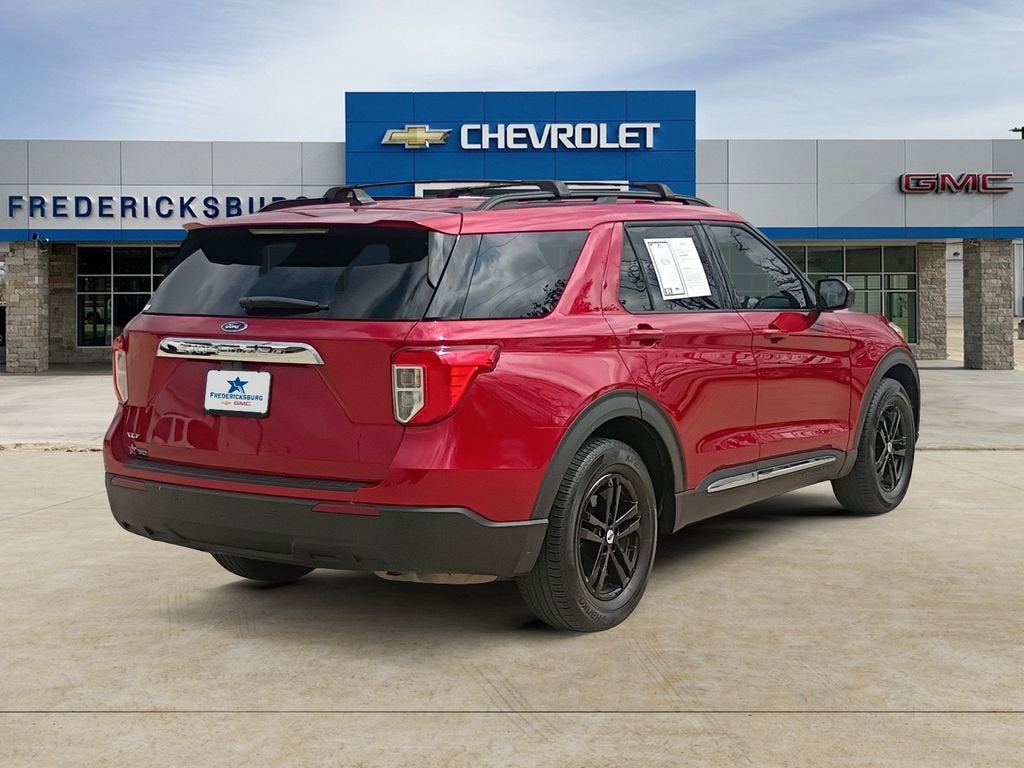 2023 Ford Explorer XLT