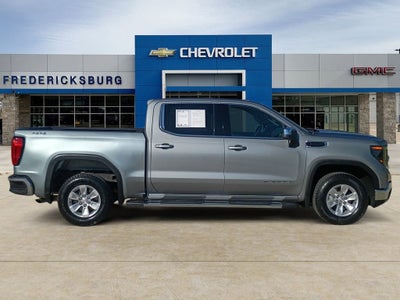 2024 GMC Sierra 1500 SLE