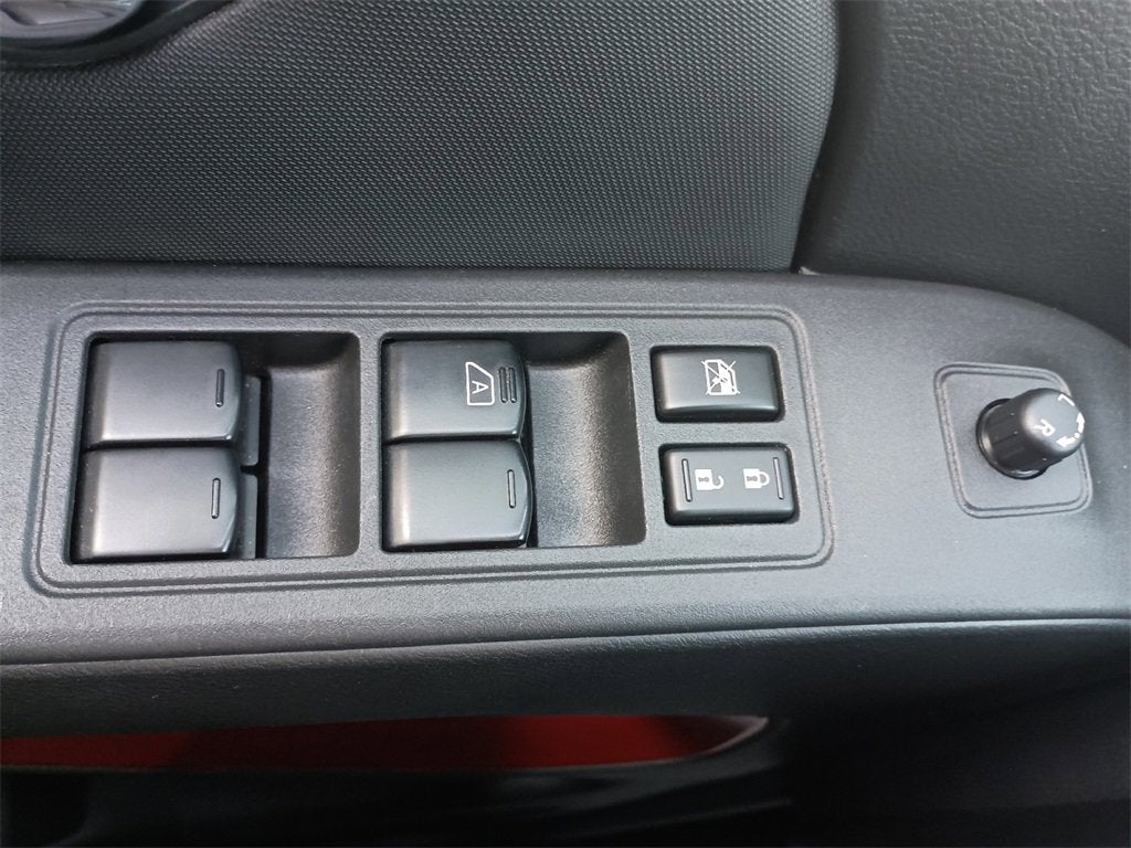 2024 Nissan Frontier PRO-X