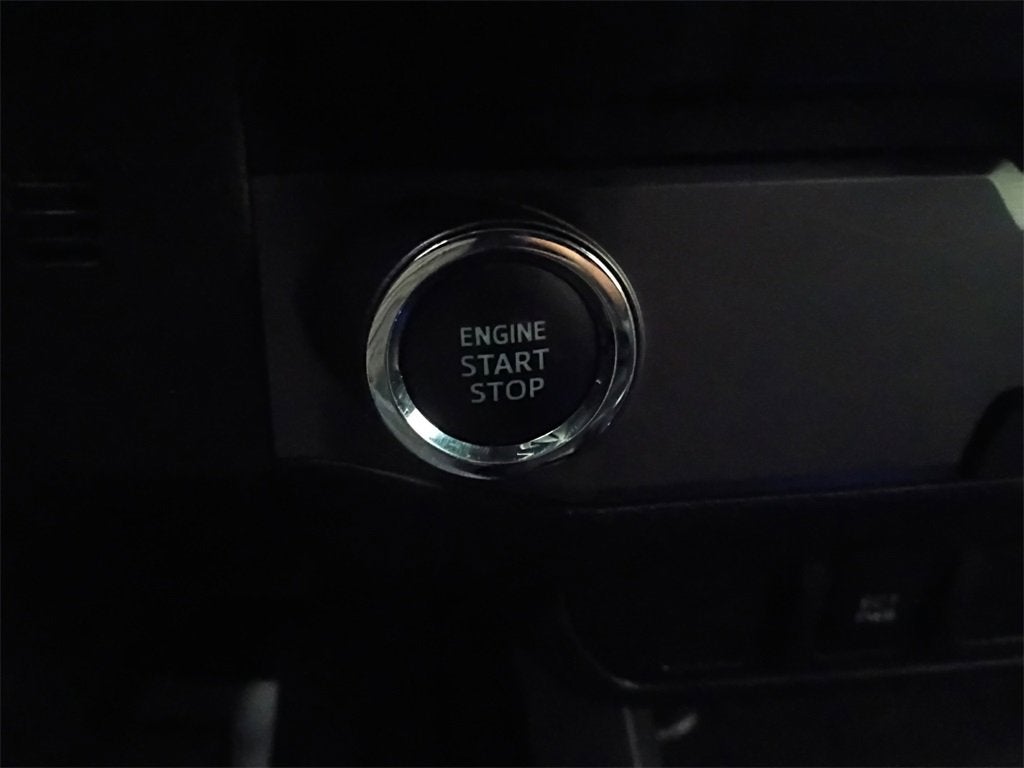 2021 Toyota Tacoma 2WD SR5