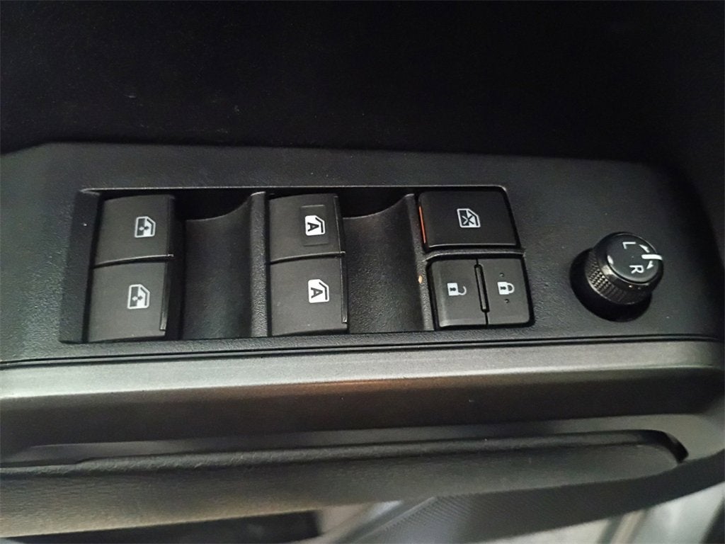 2021 Toyota Tacoma 2WD SR5