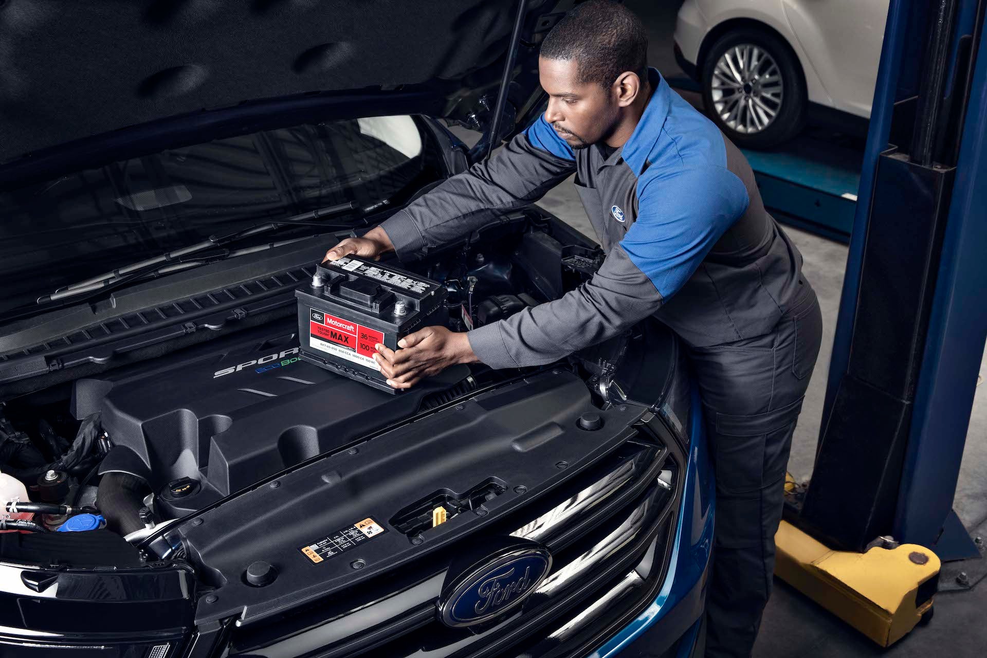 Ford Battery Services Near Me in Pleasanton, TX