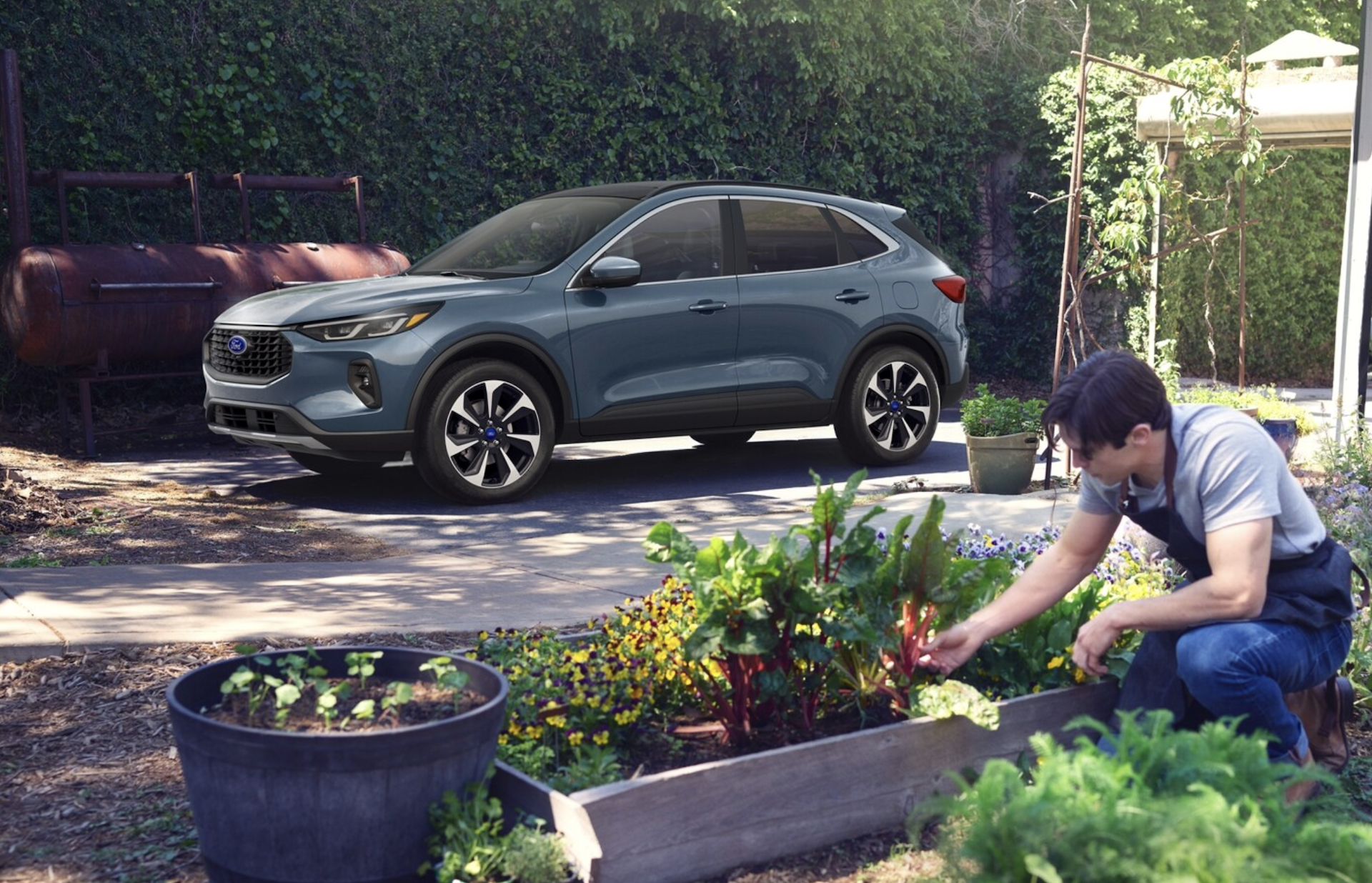 New 2024 Ford Escape Exterior Near Me in Pleasanton, TX